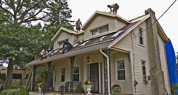 Best Commercial Roofing Services  in Hubbard, OR